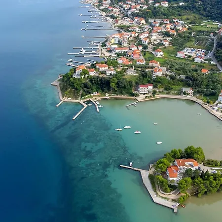 Appartement - Donja 2001c Supetarska Draga